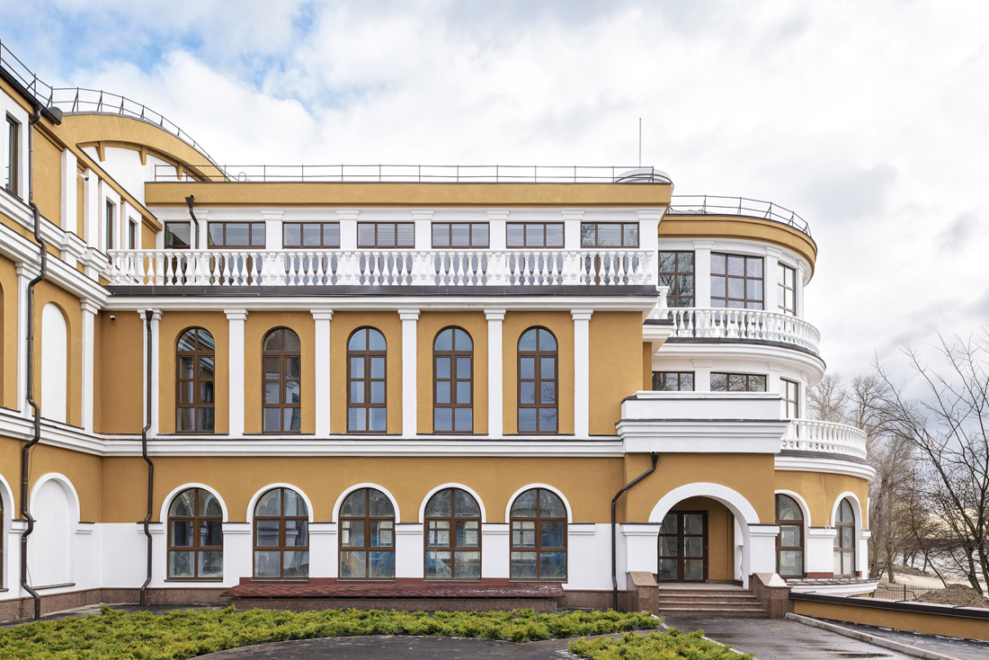 Каучуковая изоляция в БЦ Венецианский